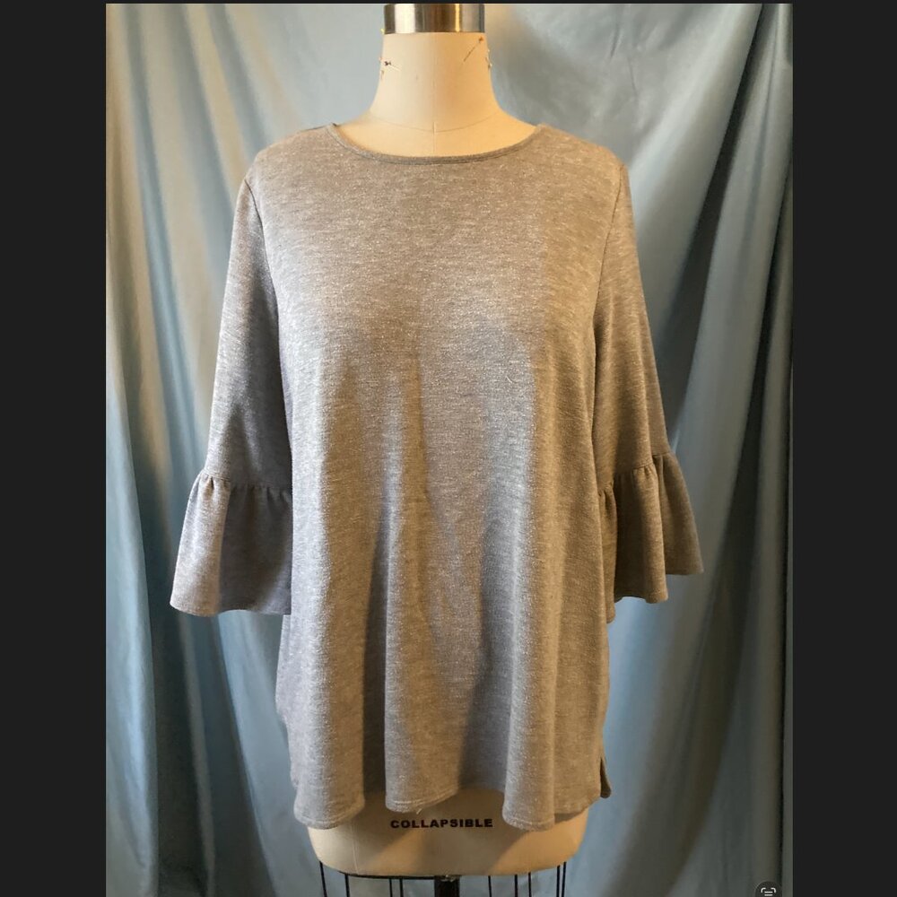 Adrianna Papell Tunic Shirt 3/4 Sleeve with Ruffle Gray size L